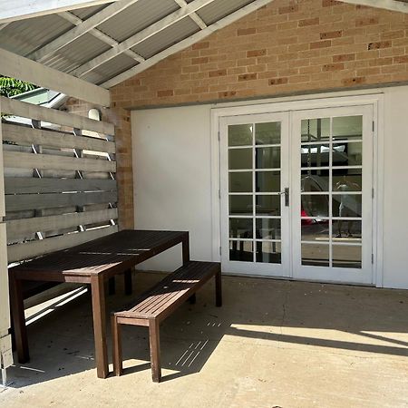 Colin'S Garden Apartment Bomaderry Exterior photo